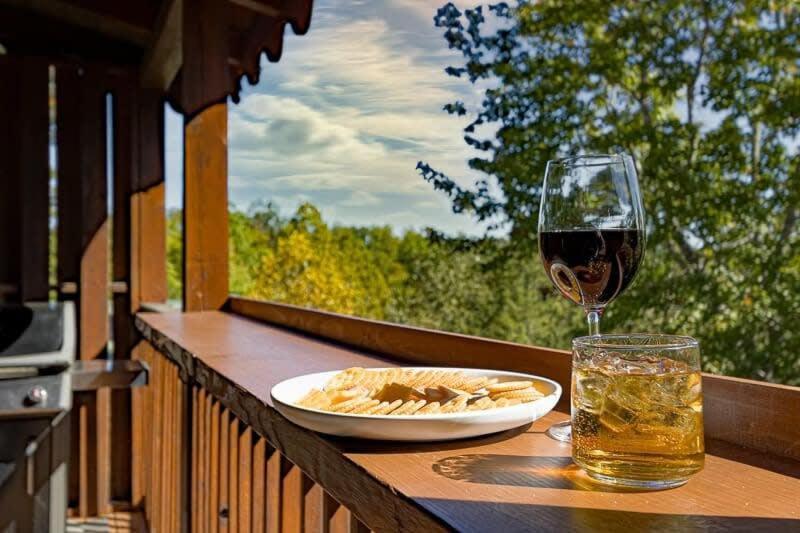 Villa Movie Theater Hot Tub View Mountain Escape Gatlinburg Exterior foto